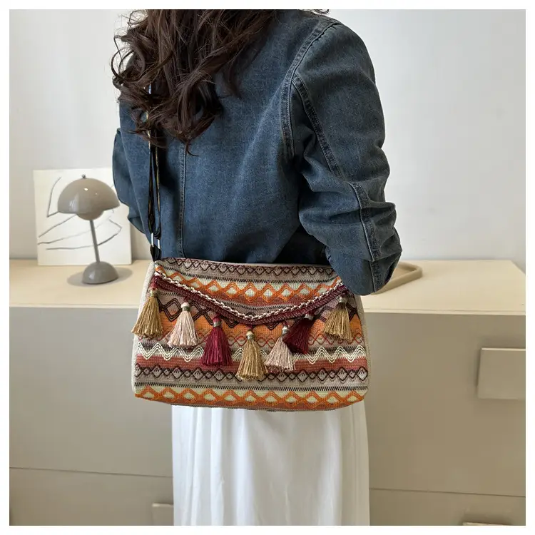 Women Ethnic Tassel Shoulder Bag 2023 New — feature 15