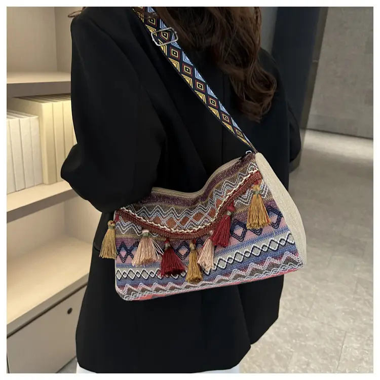 Women Ethnic Tassel Shoulder Bag 2023 New — feature 16