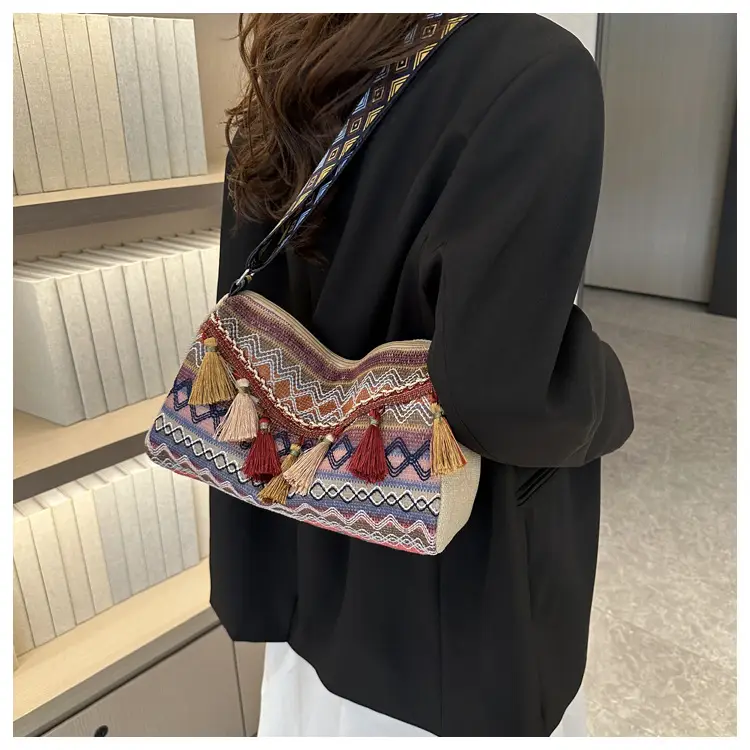 Women Ethnic Tassel Shoulder Bag 2023 New — feature 17