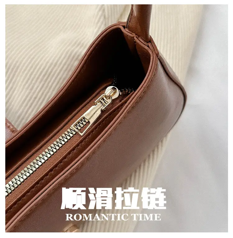 Brown Korean Style Shoulder Bag with Gold Buckle — feature 5