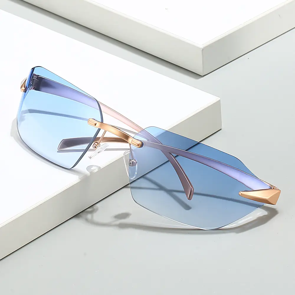 Cross-Border Unisex Curved Sunglasses Brown Tinted - Image 8