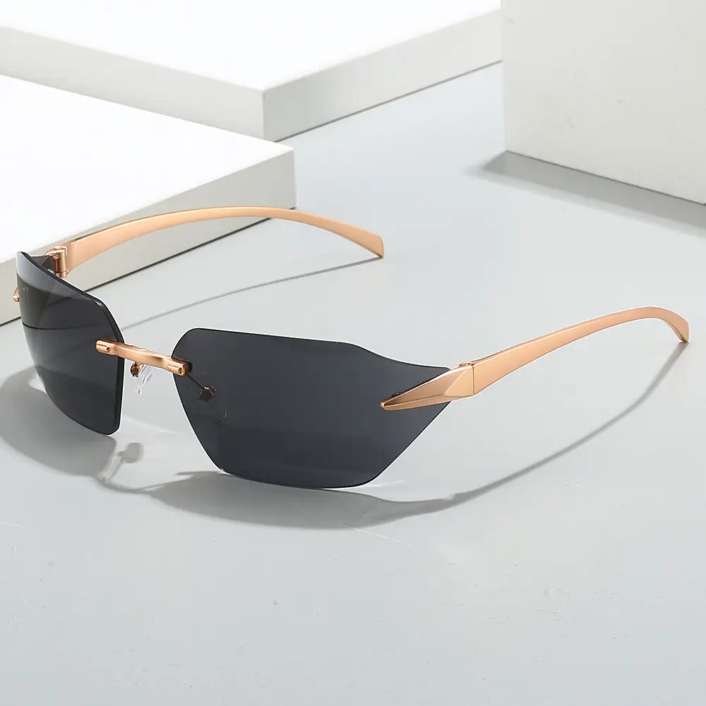 Cross-Border Unisex Curved Sunglasses Brown Tinted - Image 9