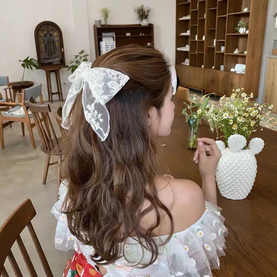 Lace Bow Hairpin with Embroidered Rubber Band — feature 20