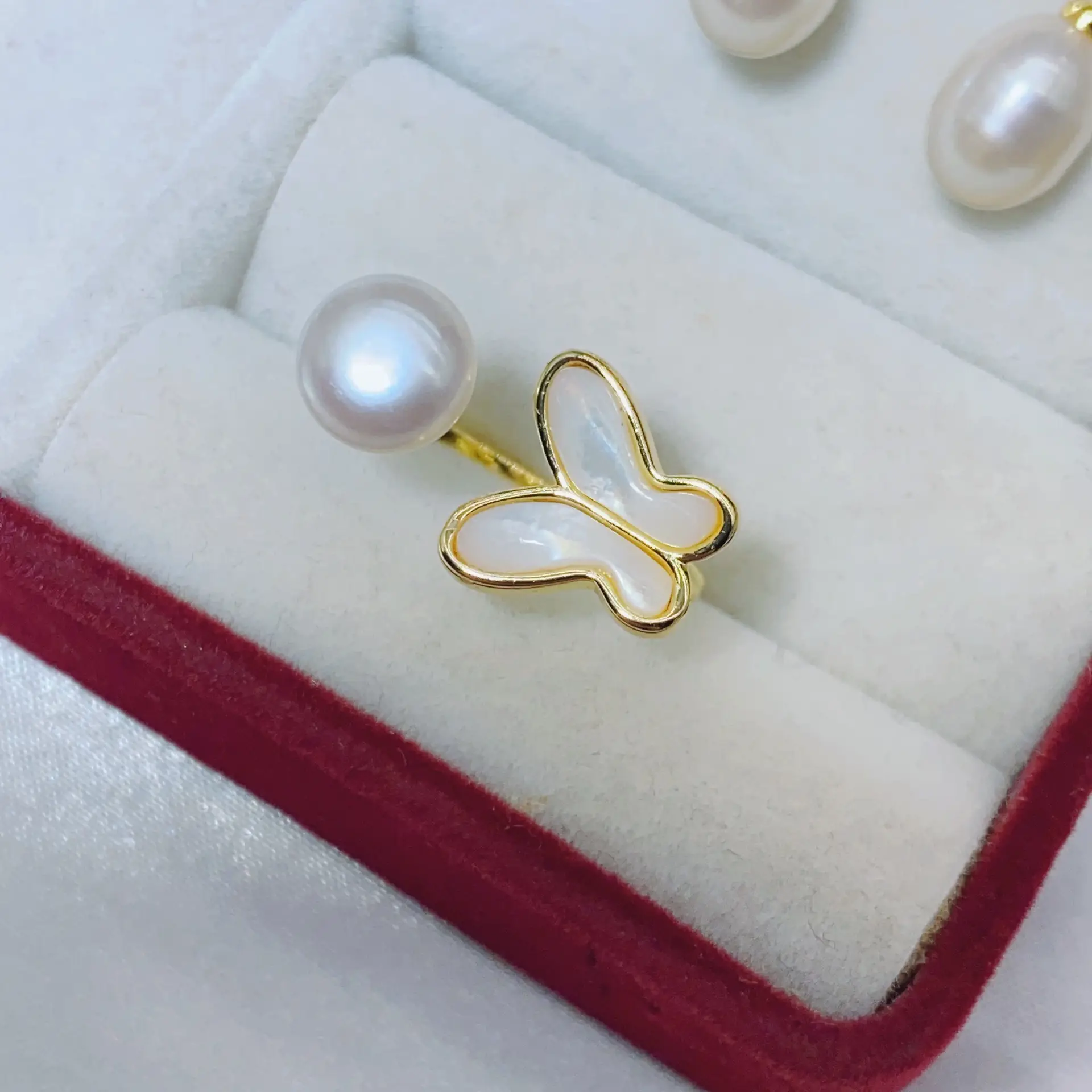 S925 Silver Butterfly Earrings with Natural Pearl Drop