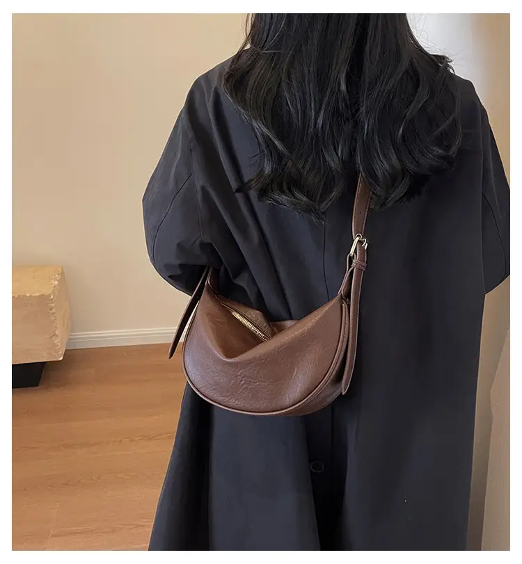 Women's Retro Shoulder Messenger Bag Brown Leather 2023 — feature 1