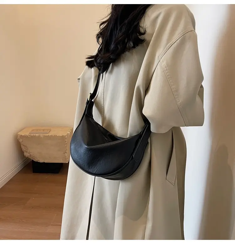 Women's Retro Shoulder Messenger Bag Brown Leather 2023 — feature 21