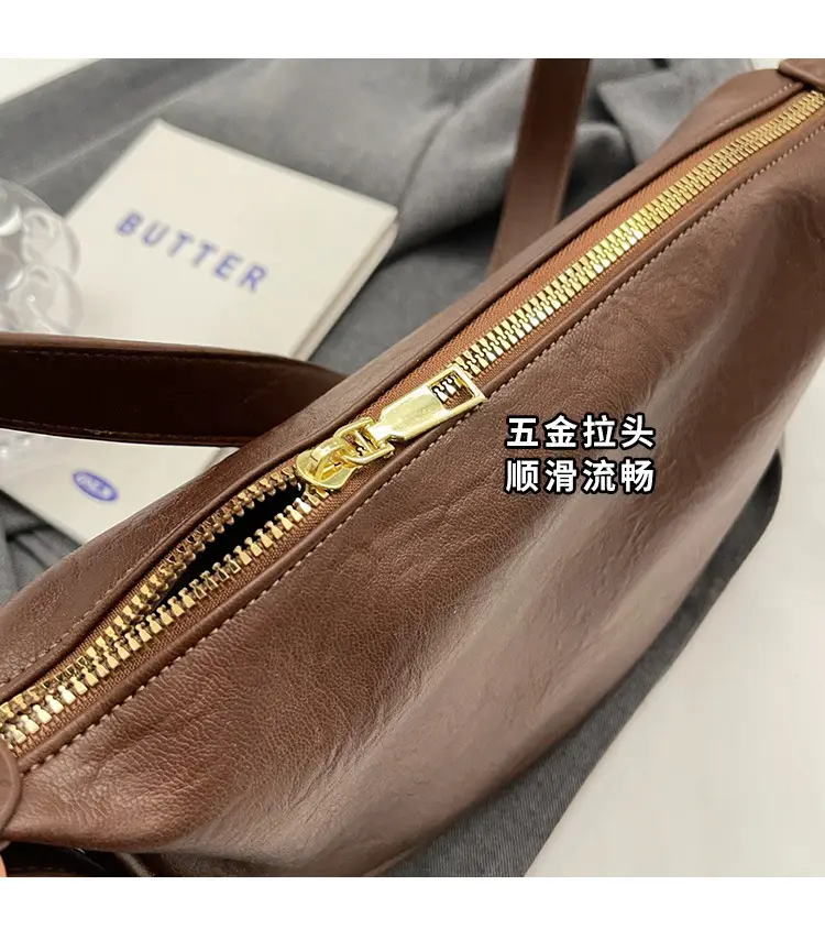 Women's Retro Shoulder Messenger Bag Brown Leather 2023 — feature 5