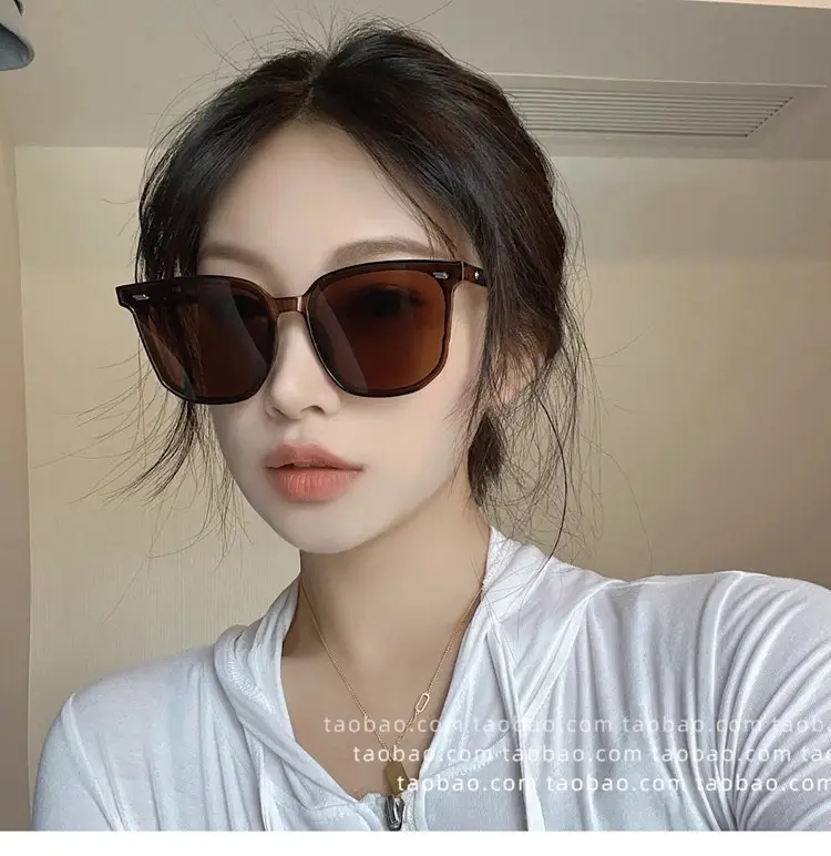 Square Frame Sunglasses for Men Women Anti-UV Driving — feature 5