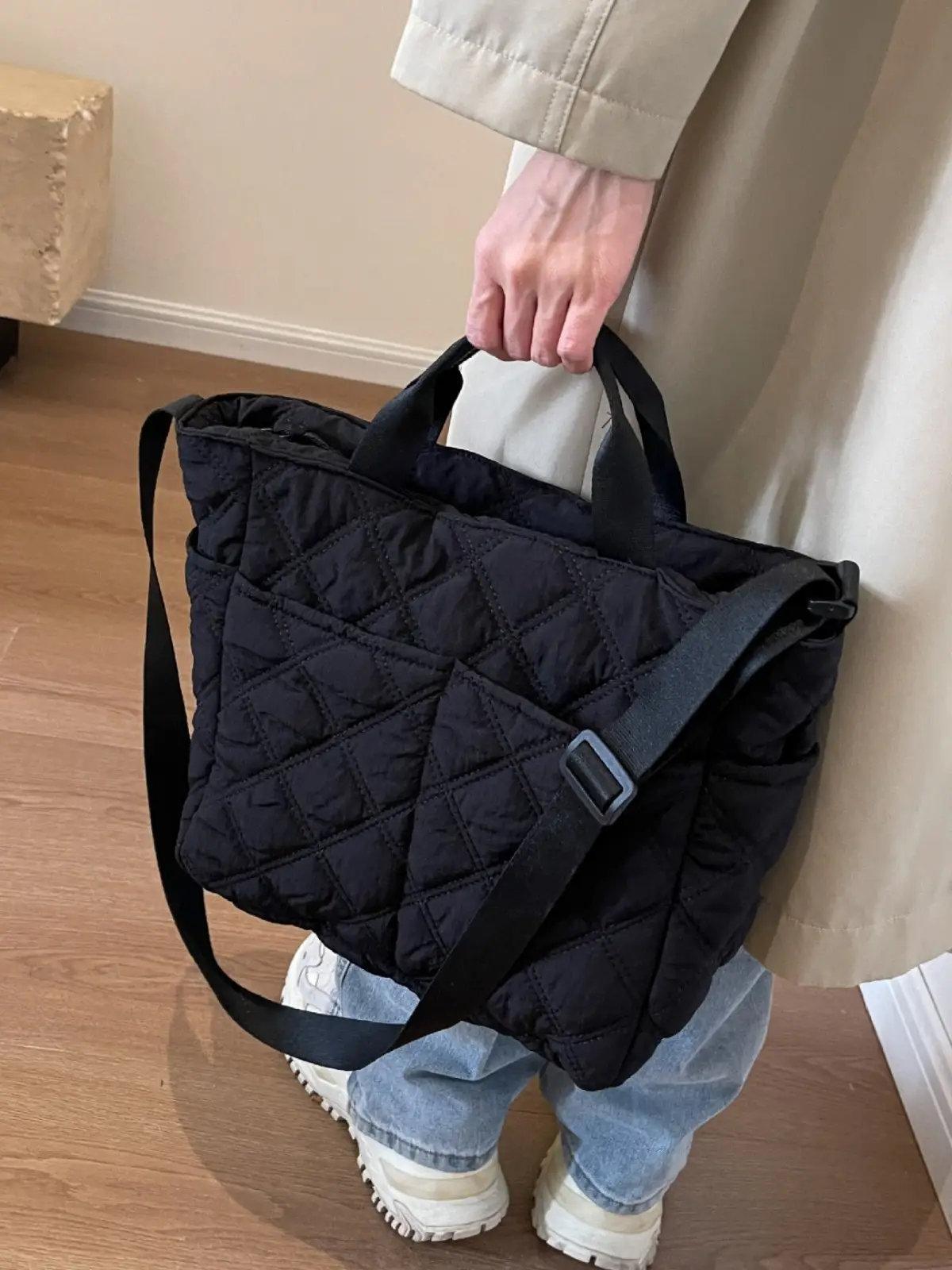 Black Rhombic Embroidery Shoulder Bag Large Capacity Nylon - Image 3