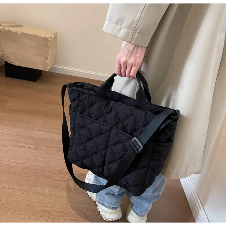 Black Rhombic Embroidery Shoulder Bag Large Capacity Nylon — feature 34