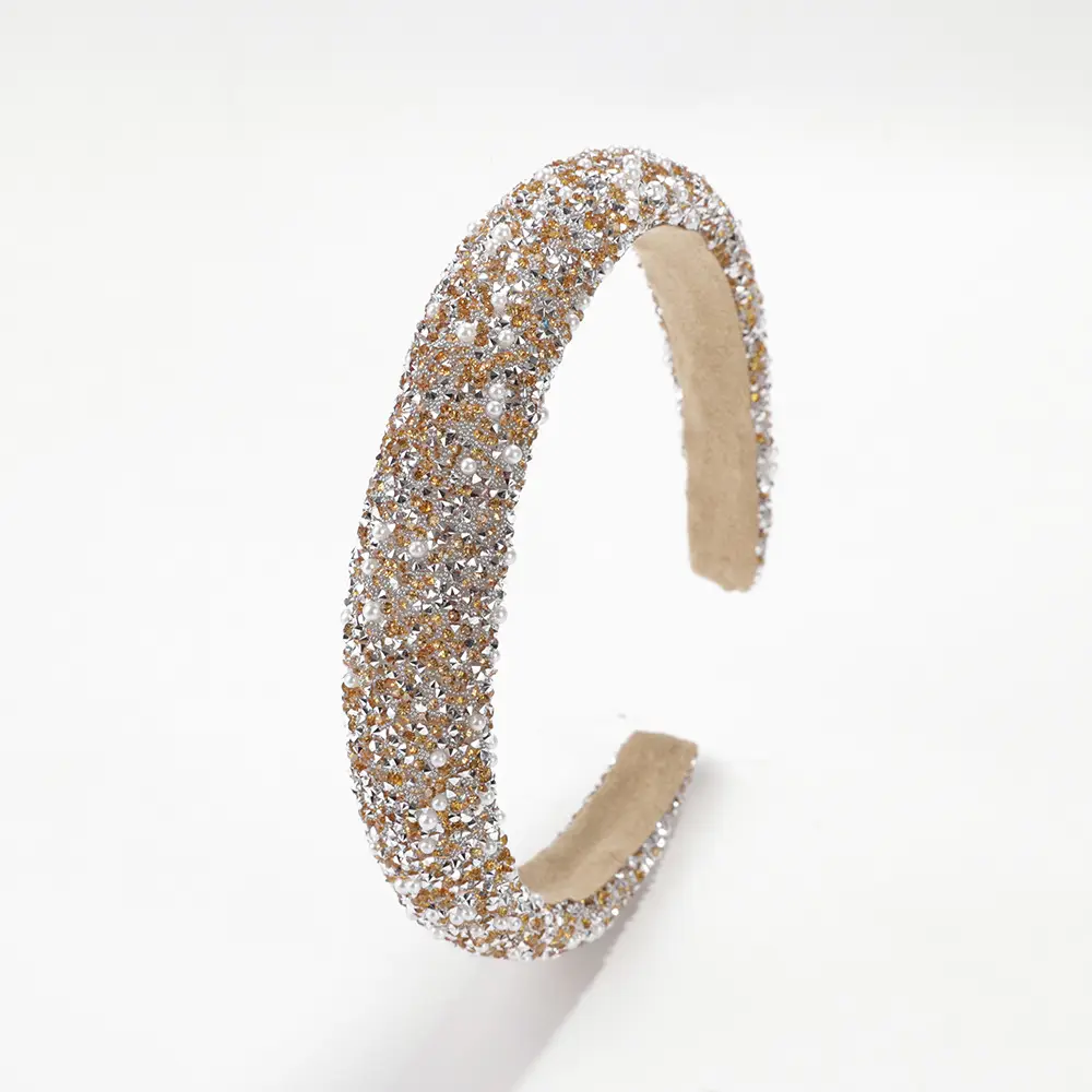 Luxury Pearl Skull Headband with Diamonds - Image 8