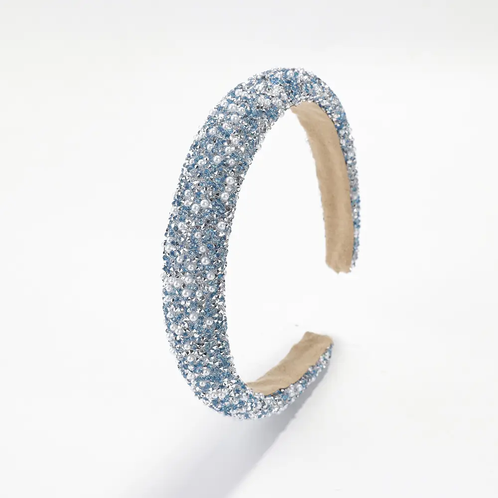 Luxury Pearl Skull Headband with Diamonds - Image 7
