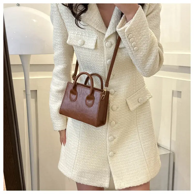 Women's Black Shoulder Crossbody Handbag 2023 New Arrival - Image 6