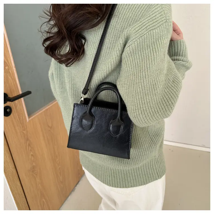 Women's Black Shoulder Crossbody Handbag 2023 New Arrival — feature 12