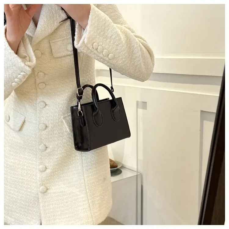 Women's Black Shoulder Crossbody Handbag 2023 New Arrival — feature 19