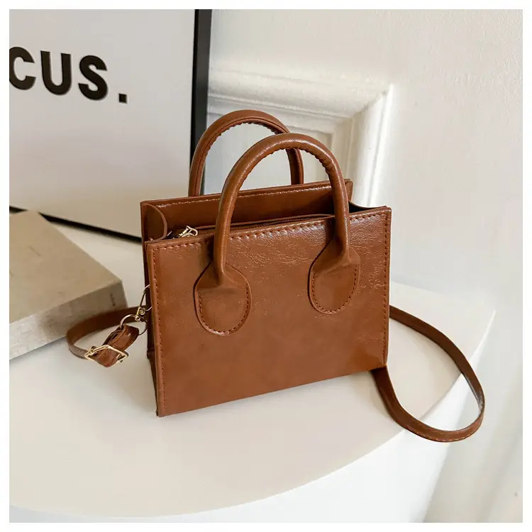 Women's Black Shoulder Crossbody Handbag 2023 New Arrival - Image 4