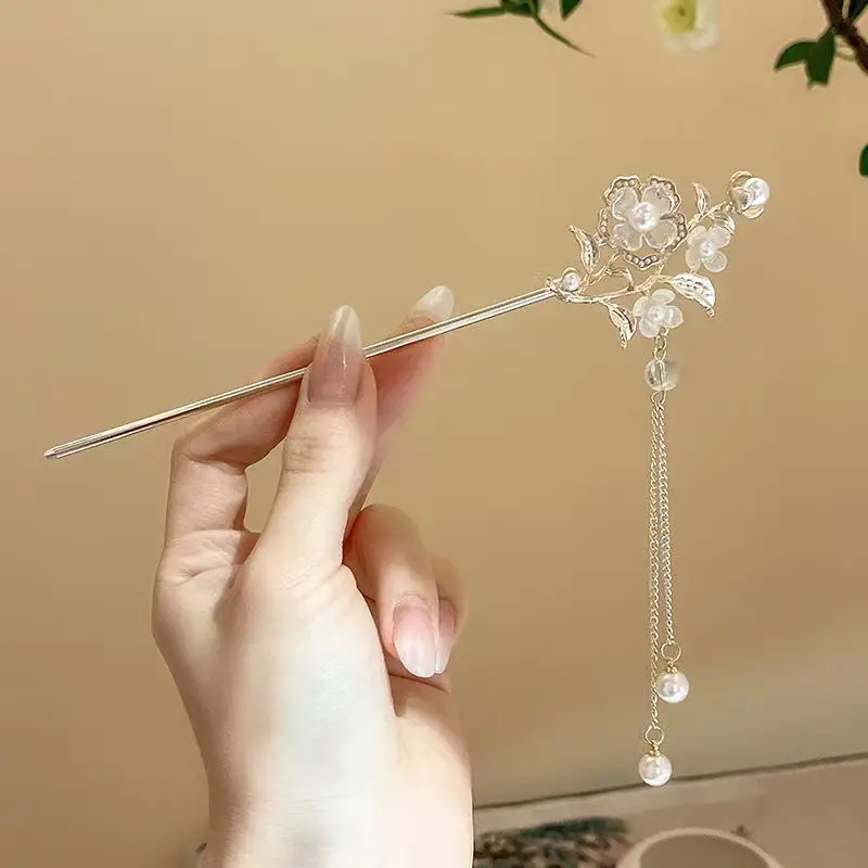 New Chinese Tassel Hairpin Women Ancient High Grade Metal