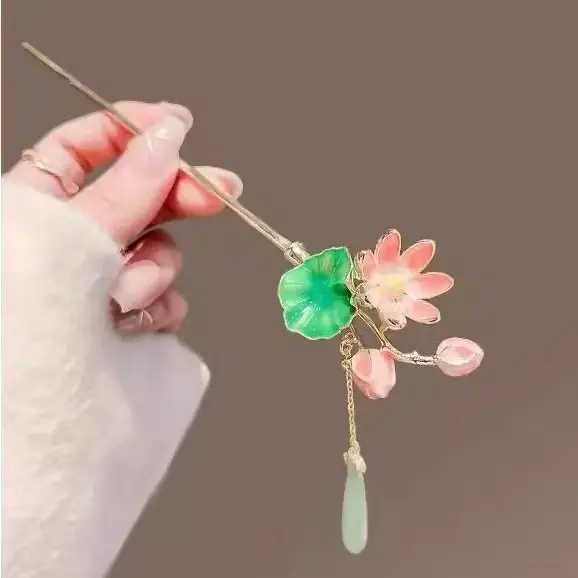 New Chinese Tassel Hairpin Women Ancient High Grade Metal