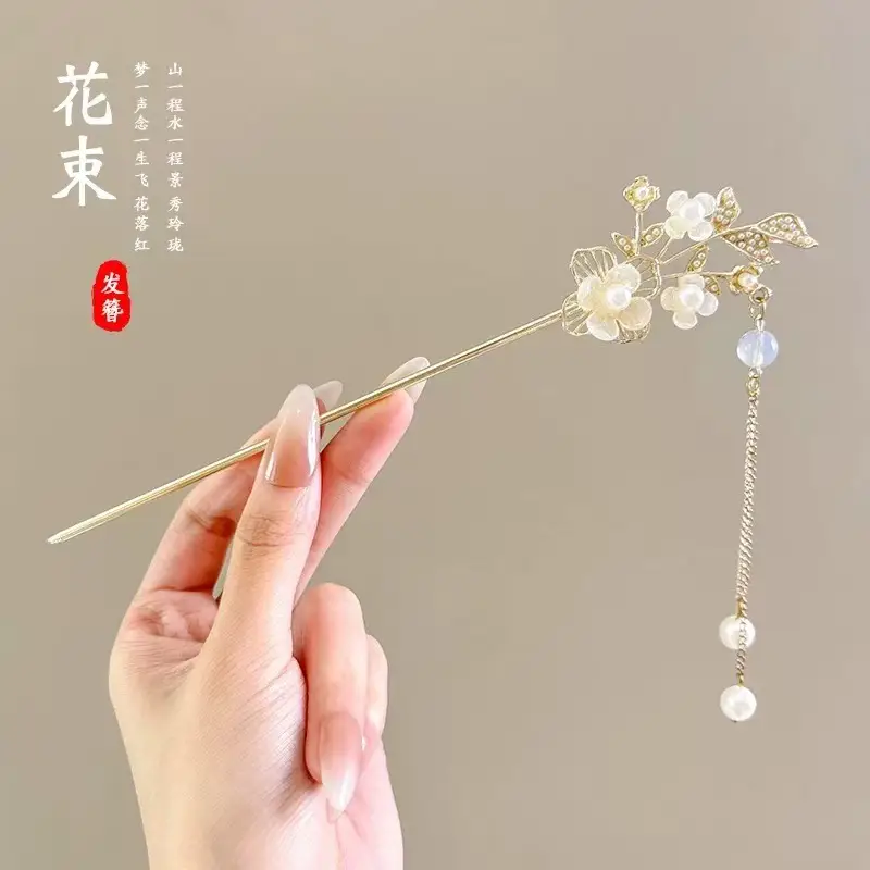 New Chinese Tassel Hairpin Women Ancient High Grade Metal