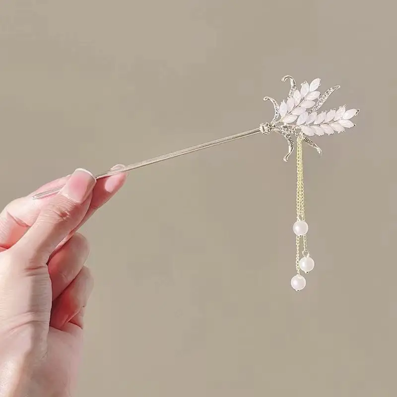 New Chinese Tassel Hairpin Women Ancient High Grade Metal