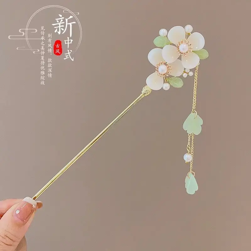 New Chinese Tassel Hairpin Women Ancient High Grade Metal