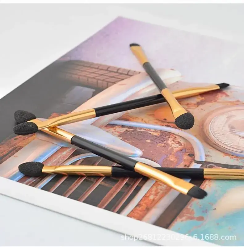 Double Headed Makeup Brushes Eye Shadow Stick Black Gold — feature 10