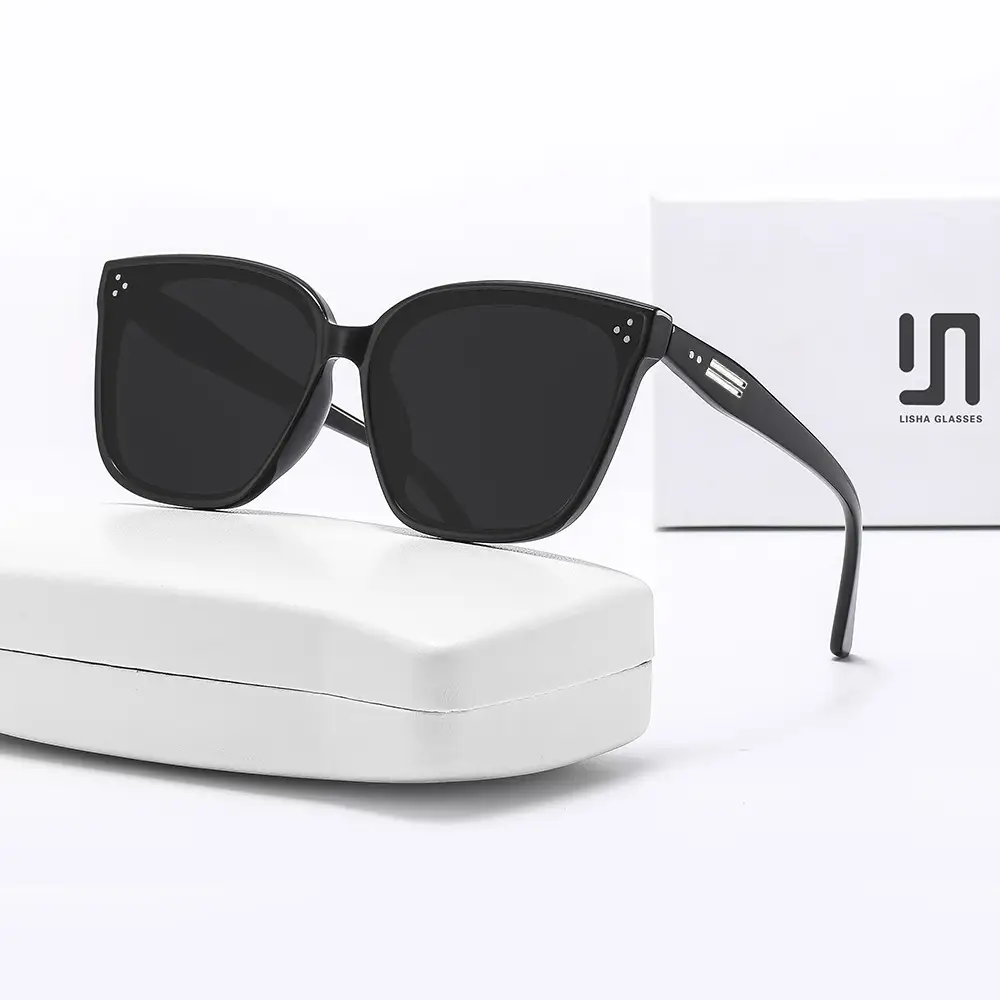 Women Polarized Anti-UV Sunglasses Black