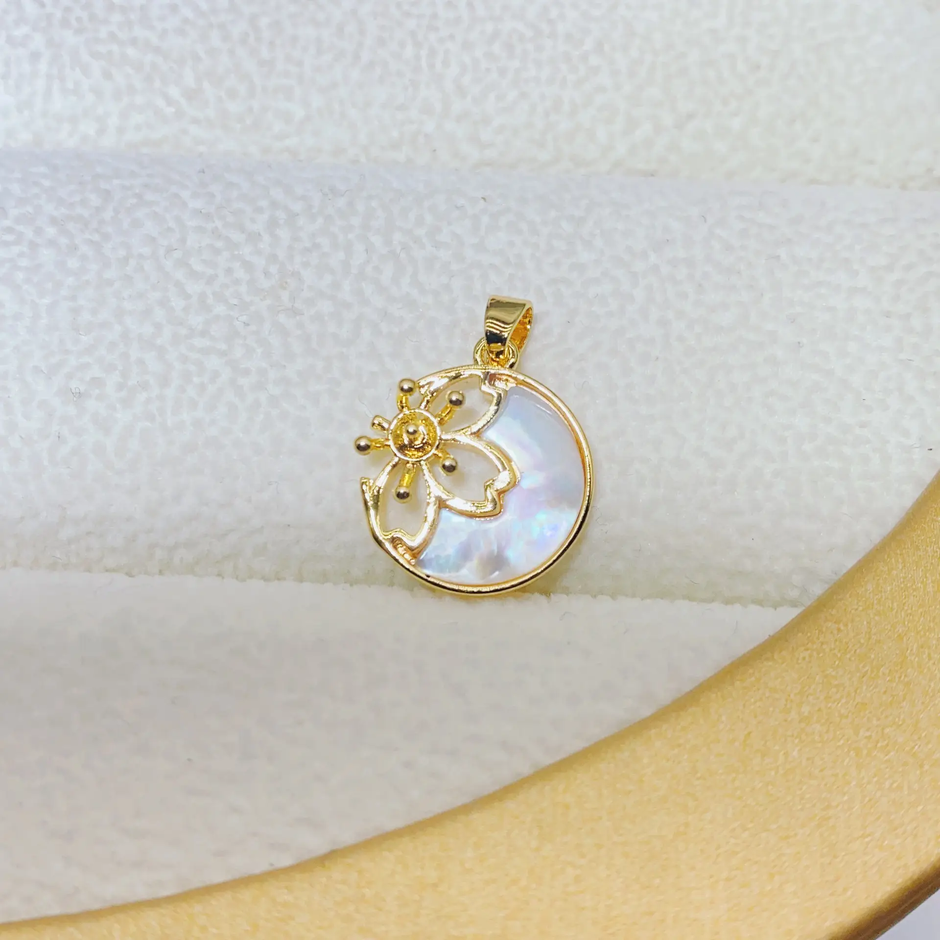 Gold Plated Pearl & Crown Necklace with Chain — feature 11
