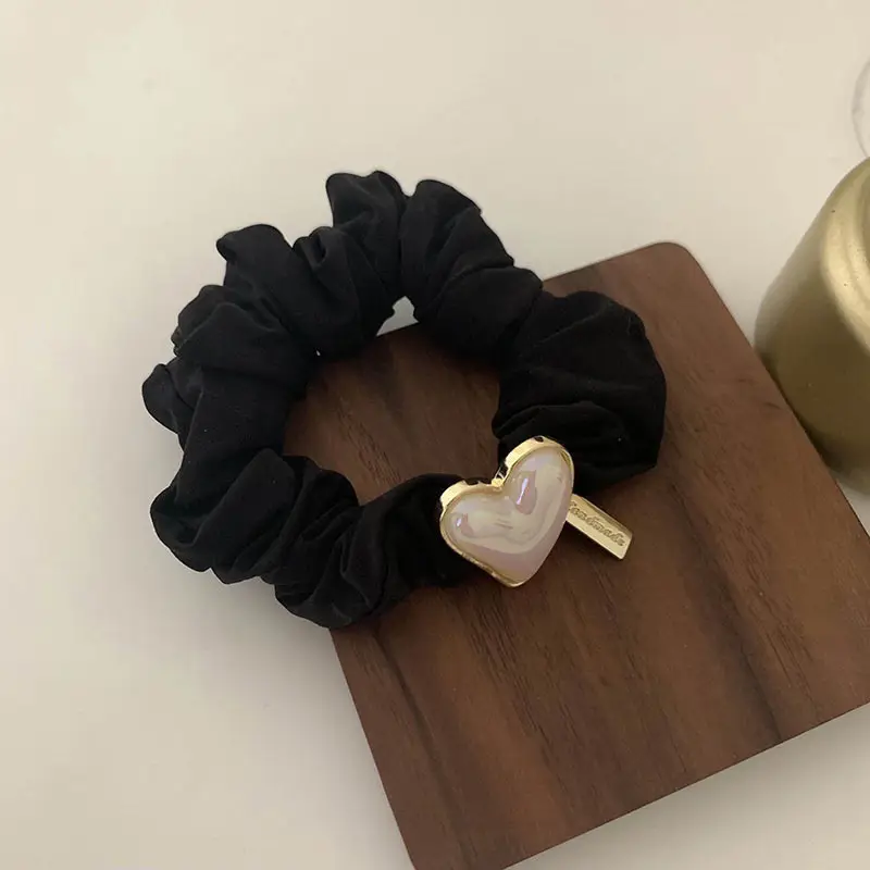 Black Heart Pearl Hair Scrunchie with Gold Plated Design — feature 5