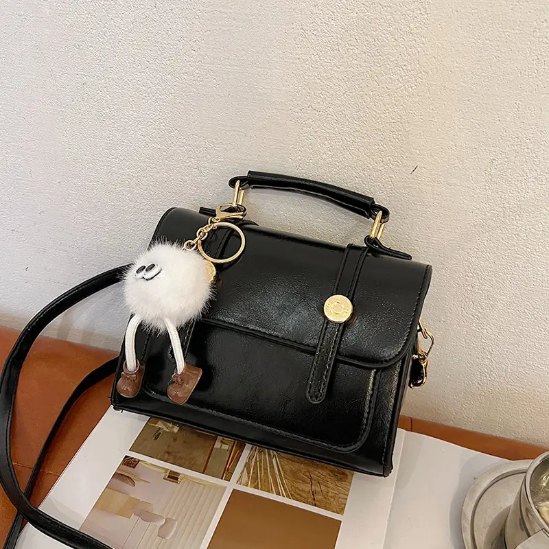 Women Shoulder Messenger Bag Brown Leather Winter 2023 - Image 12