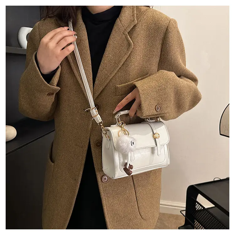 Women Shoulder Messenger Bag Brown Leather Winter 2023 — feature 16