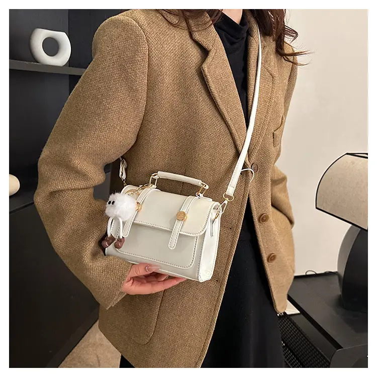 Women Shoulder Messenger Bag Brown Leather Winter 2023 — feature 17