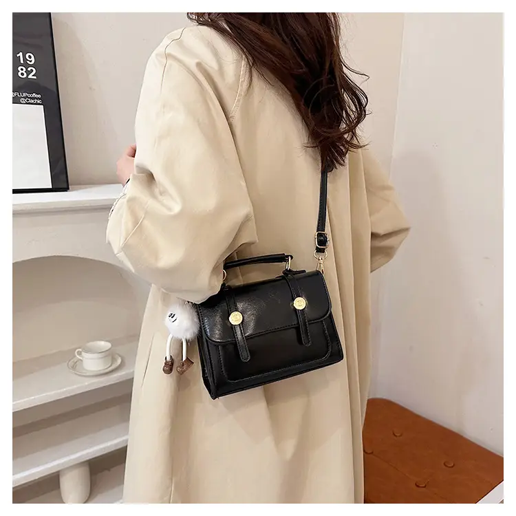 Women Shoulder Messenger Bag Brown Leather Winter 2023 — feature 27