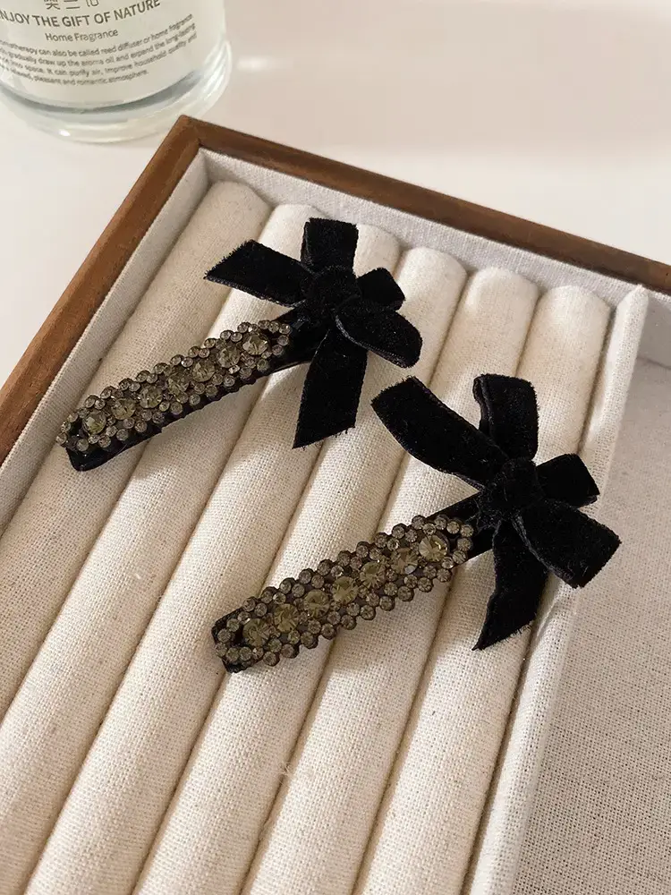 Velvet Bow Hairpins 2 Pack Gray Rhinestone Clip Side - Image 4