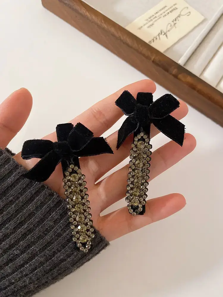 Velvet Bow Hairpins 2 Pack Gray Rhinestone Clip Side — feature 29