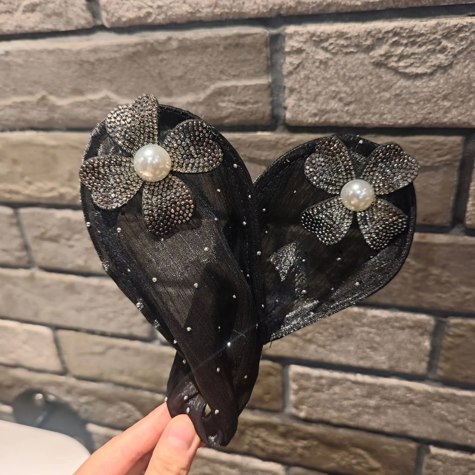 Black Butterfly Hair Styling Tool with Pearl Flower Design
