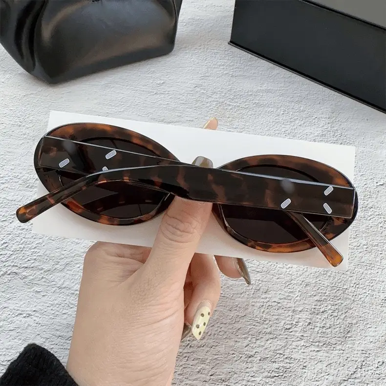 Korean Style Sunglasses Women Men Retro Red Book — feature 25