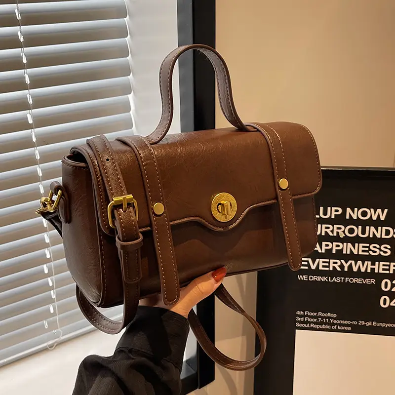 Women's Black Crossbody Bag 2026 Style - Image 5