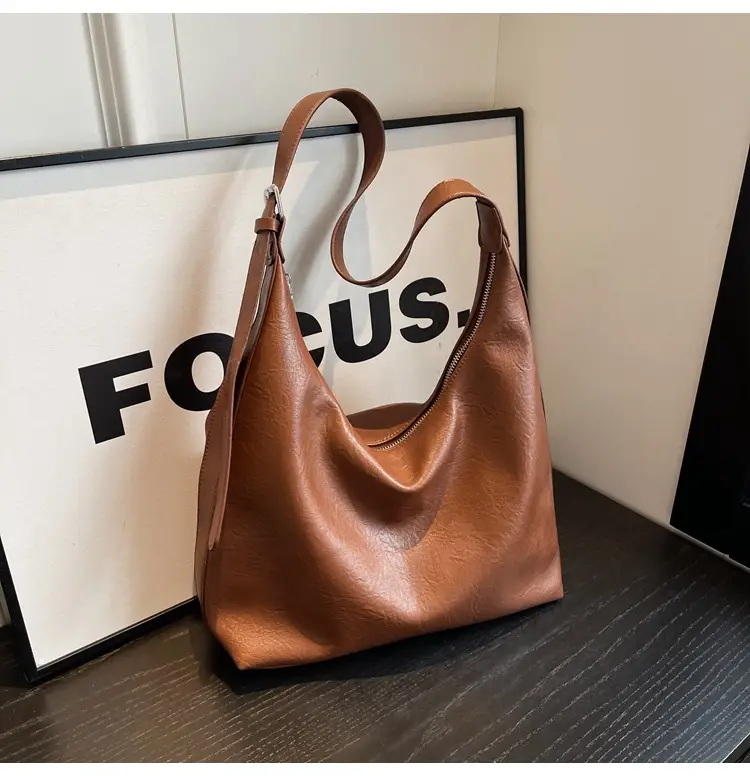 Women Retro Shoulder Messenger Bag Brown 2023 — feature 15