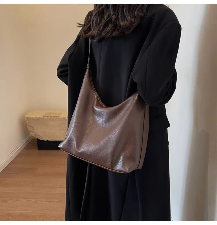 Women Retro Shoulder Messenger Bag Brown 2023 — feature 19