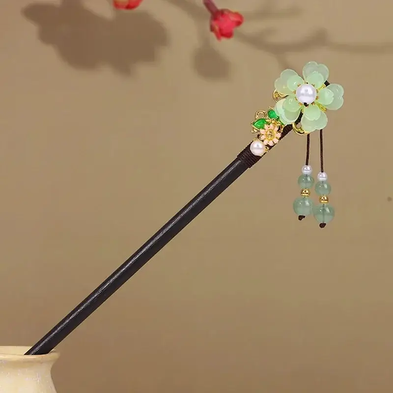 Antique Floral Hairpin Tassel for Women