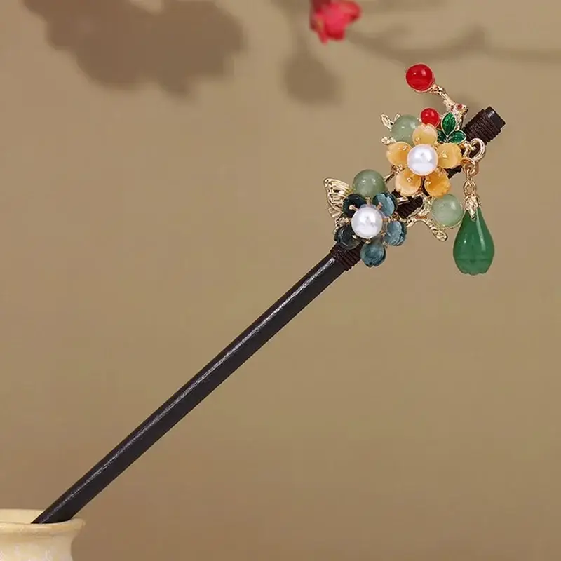Antique Floral Hairpin Tassel for Women