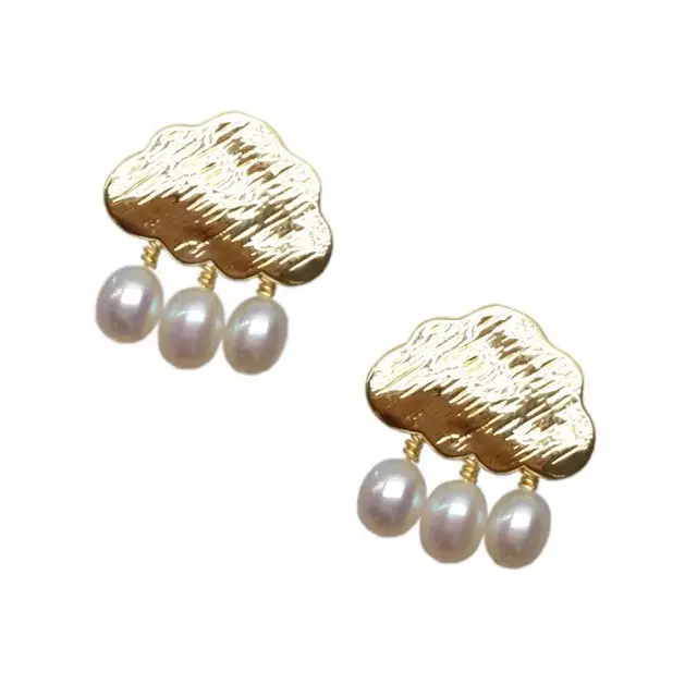 Asymmetric Pearl Cloud Earrings for Women - Image 5