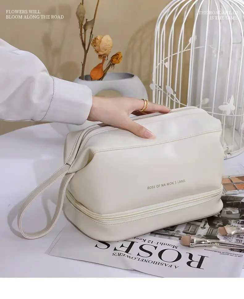 Pu Double-Layer Makeup Bag Large Capacity Tan — feature 4