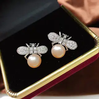 French Style Pearl Earrings Light Luxury Unique - Image 2
