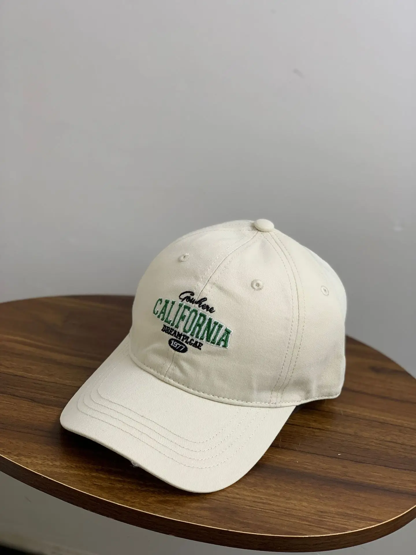 2022 Summer Peaked Cap Female Korean Style Sun-Proof Baseball Cap — feature 1