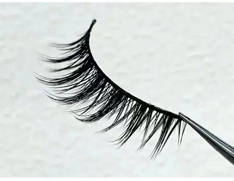 Maillard Thick False Eyelashes One-Piece Set — feature 5