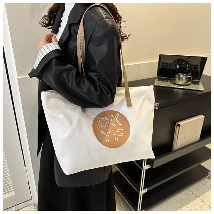 Women Textured Canvas Tote Bag OKYF 2023 Winter New — feature 10