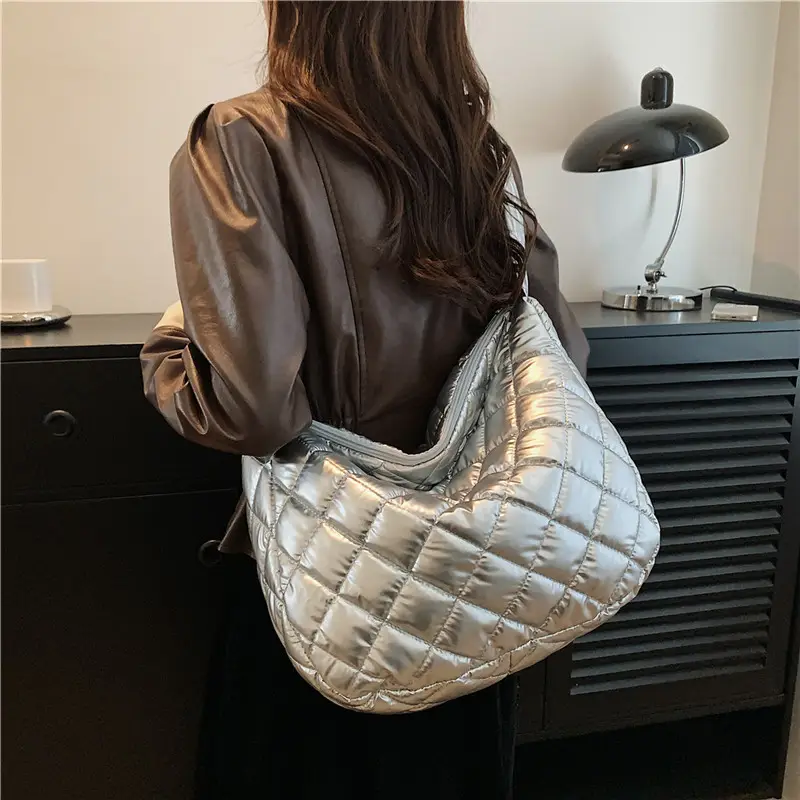 Winter Crossbody Bag Women Black Quilted Large Capacity