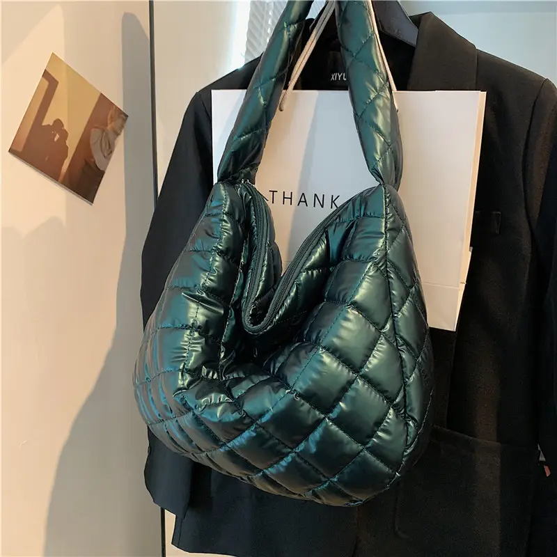 Winter Crossbody Bag Women Black Quilted Large Capacity